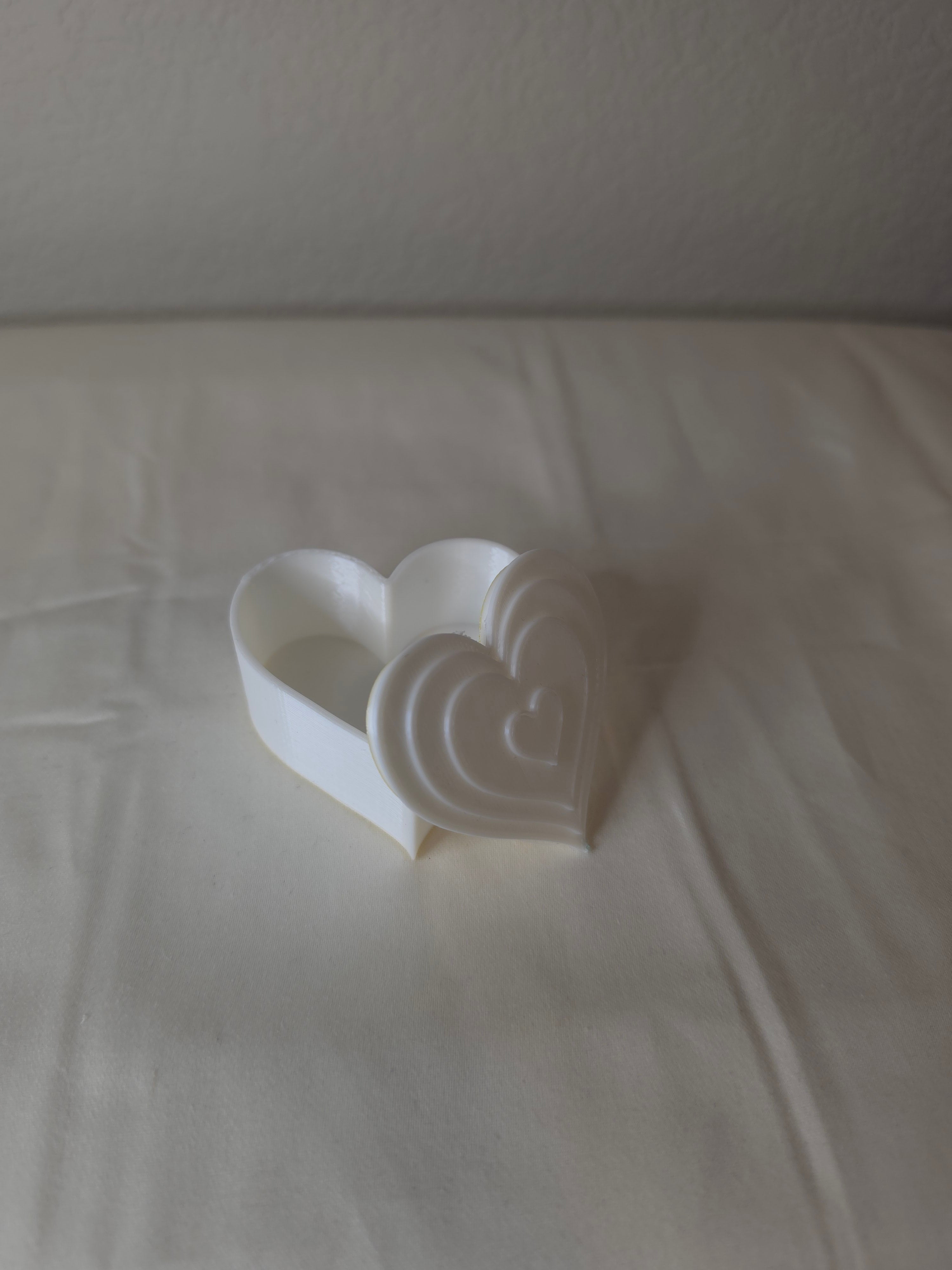 3d printed heart jewelry box